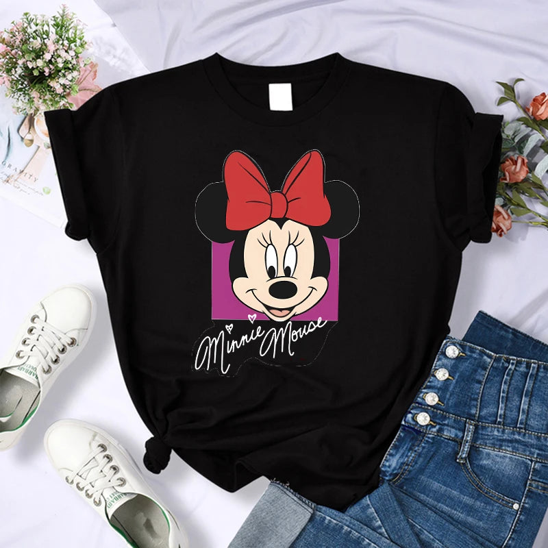 Camiseta Com Estampa Da Turma Do Mickey