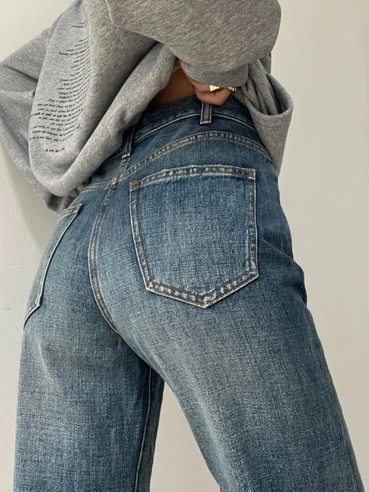 Calça Jeans Reta Simples